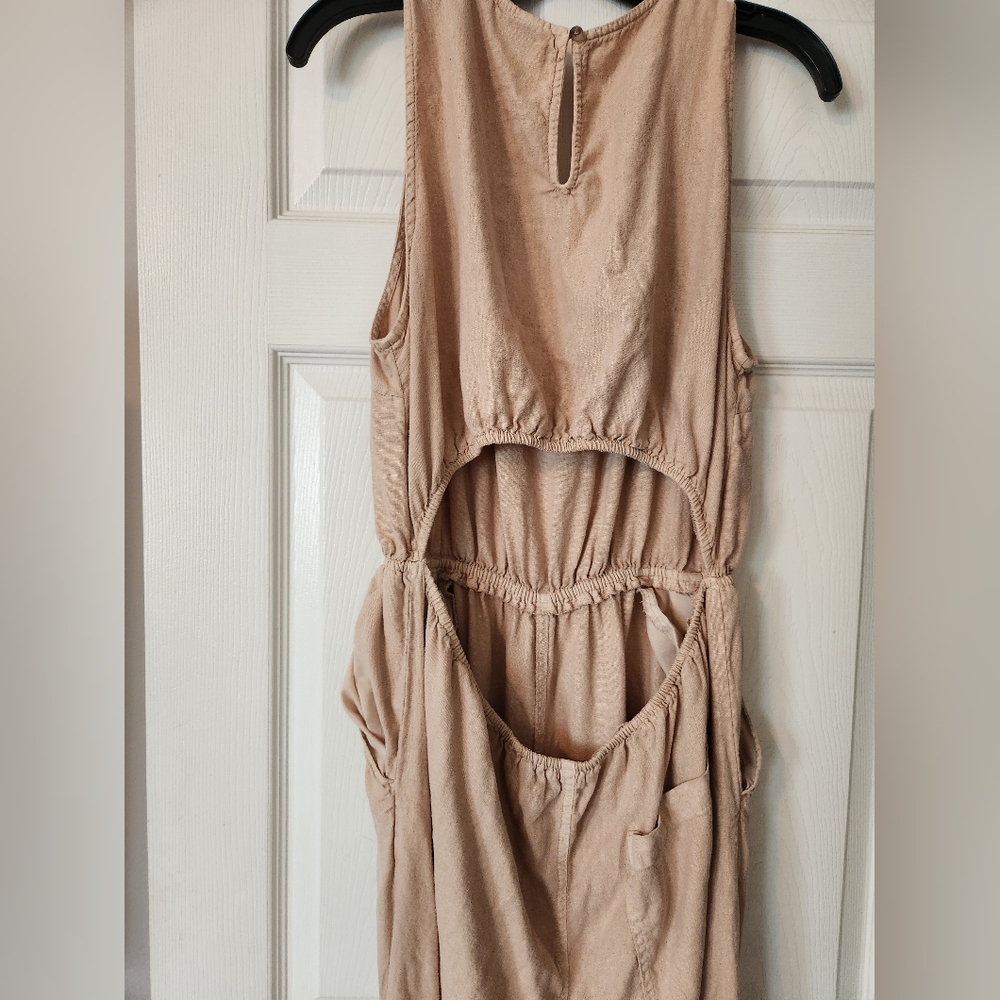Universal Thread Tan Jumpsuit with Back Cut Out - Picture 7 of 9